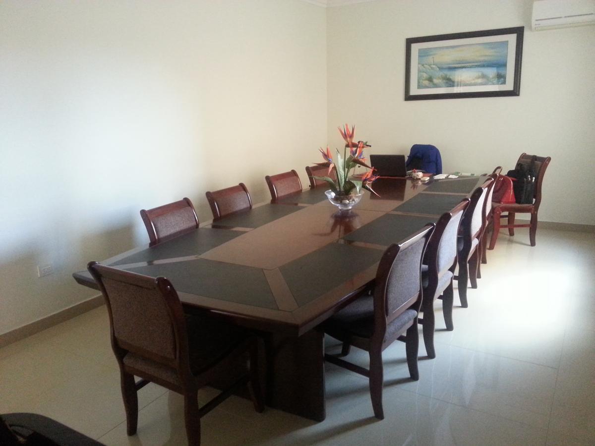 Aruba Breeze Condominium Oranjestad Exterior photo